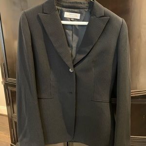 Tahari suit jacket